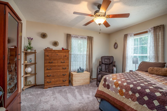 8152 CHARLES, SAVANNA, Illinois 61074, 3 Bedrooms Bedrooms, ,2 BathroomsBathrooms,House,For Sale,CHARLES,202604667