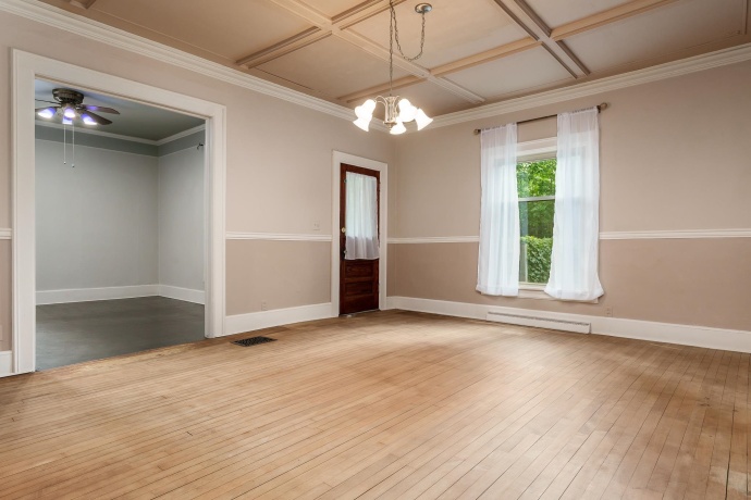 1010 Center, ELGIN, Illinois 60120, 4 Bedrooms Bedrooms, ,2 BathroomsBathrooms,House,For Sale,Center,202604673
