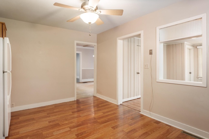 1010 Center, ELGIN, Illinois 60120, 4 Bedrooms Bedrooms, ,2 BathroomsBathrooms,House,For Sale,Center,202604673