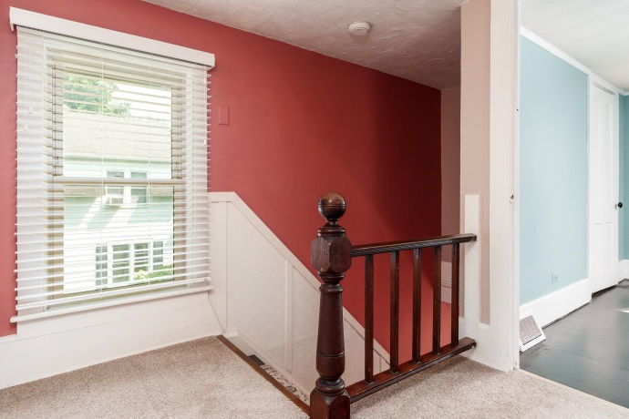 1010 Center, ELGIN, Illinois 60120, 4 Bedrooms Bedrooms, ,2 BathroomsBathrooms,House,For Sale,Center,202604673