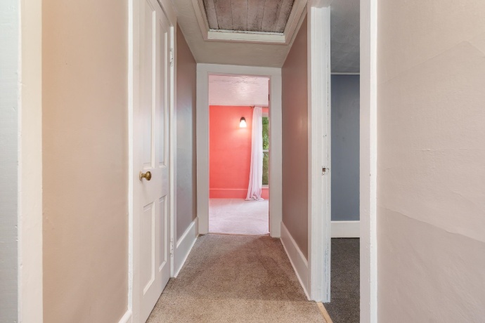 1010 Center, ELGIN, Illinois 60120, 4 Bedrooms Bedrooms, ,2 BathroomsBathrooms,House,For Sale,Center,202604673