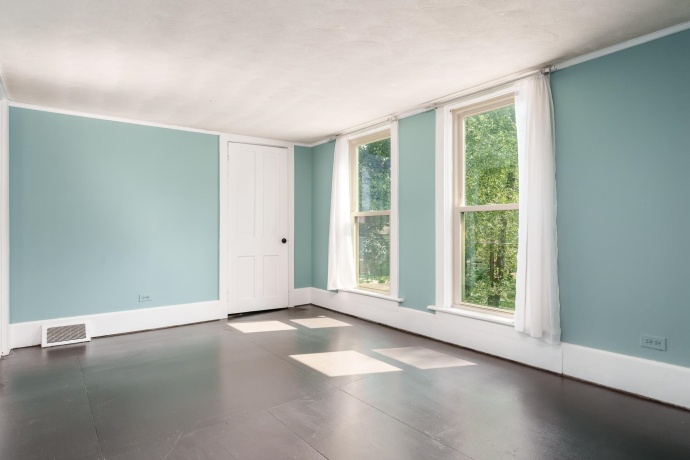 1010 Center, ELGIN, Illinois 60120, 4 Bedrooms Bedrooms, ,2 BathroomsBathrooms,House,For Sale,Center,202604673