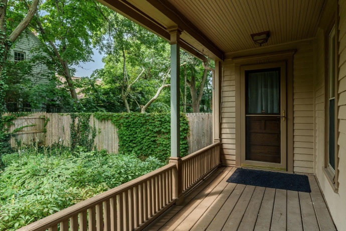 1010 Center, ELGIN, Illinois 60120, 4 Bedrooms Bedrooms, ,2 BathroomsBathrooms,House,For Sale,Center,202604673