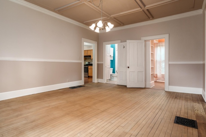 1010 Center, ELGIN, Illinois 60120, 4 Bedrooms Bedrooms, ,2 BathroomsBathrooms,House,For Sale,Center,202604673
