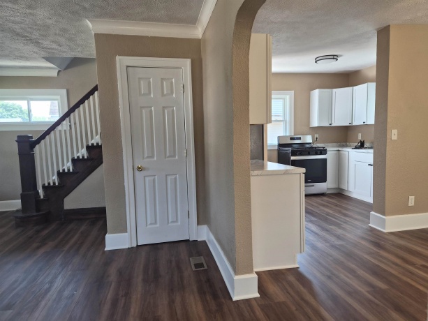 1918 Auburn, ROCKFORD, Illinois 61103, 3 Bedrooms Bedrooms, ,1 BathroomBathrooms,House,For Sale,Auburn,202604674