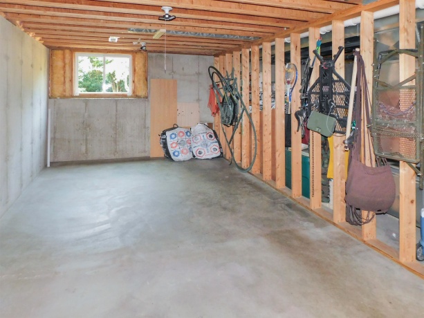 6707 Queenanns, SOUTH BELOIT, Illinois 61080, 3 Bedrooms Bedrooms, ,2 BathroomsBathrooms,House,For Sale,Queenanns,202604678