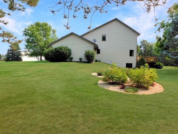 6707 Queenanns, SOUTH BELOIT, Illinois 61080, 3 Bedrooms Bedrooms, ,2 BathroomsBathrooms,House,For Sale,Queenanns,202604678