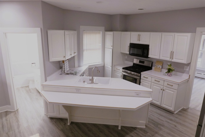 812 Locust, FREEPORT, Illinois 61032, 4 Bedrooms Bedrooms, ,1 BathroomBathrooms,House,For Sale,Locust,202604679