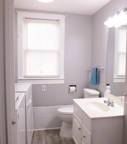 812 Locust, FREEPORT, Illinois 61032, 4 Bedrooms Bedrooms, ,1 BathroomBathrooms,House,For Sale,Locust,202604679