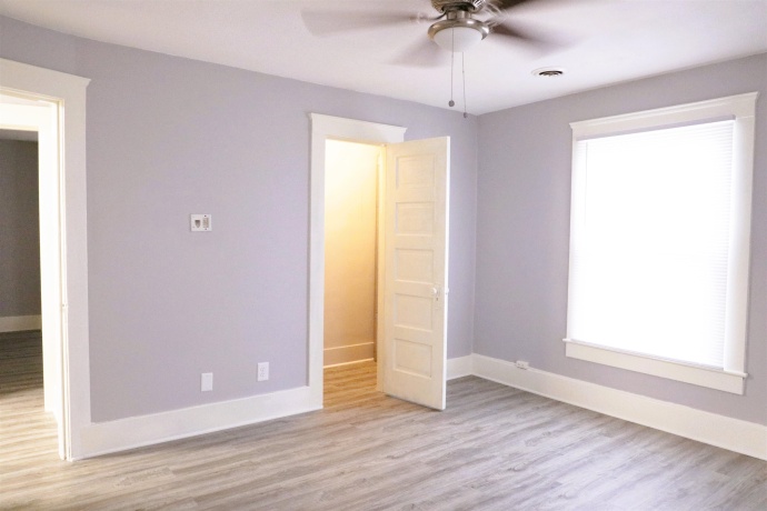 812 Locust, FREEPORT, Illinois 61032, 4 Bedrooms Bedrooms, ,1 BathroomBathrooms,House,For Sale,Locust,202604679