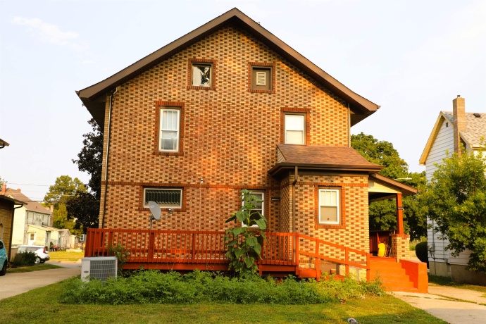 812 Locust, FREEPORT, Illinois 61032, 4 Bedrooms Bedrooms, ,1 BathroomBathrooms,House,For Sale,Locust,202604679