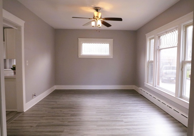812 Locust, FREEPORT, Illinois 61032, 4 Bedrooms Bedrooms, ,1 BathroomBathrooms,House,For Sale,Locust,202604679