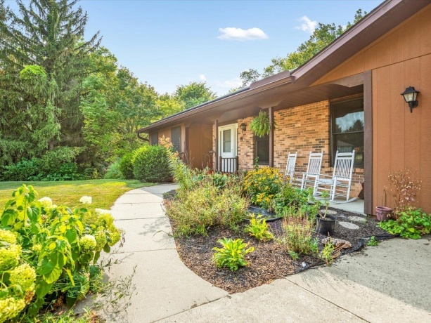 3222 Silver Ridge, OREGON, Illinois 61061, 4 Bedrooms Bedrooms, ,3 BathroomsBathrooms,House,For Sale,Silver Ridge,202604680
