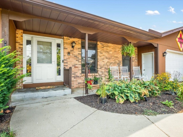 3222 Silver Ridge, OREGON, Illinois 61061, 4 Bedrooms Bedrooms, ,3 BathroomsBathrooms,House,For Sale,Silver Ridge,202604680