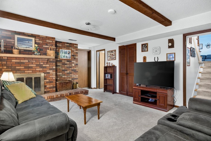 8586 YELLOWSTONE, BYRON, Illinois 61010, 3 Bedrooms Bedrooms, ,2 BathroomsBathrooms,House,For Sale,YELLOWSTONE,202604681