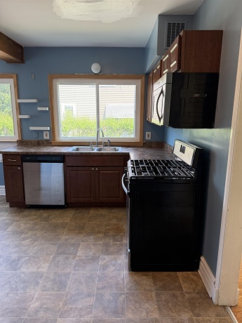 929 Garfield, BELVIDERE, Illinois 61008, 4 Bedrooms Bedrooms, ,1 BathroomBathrooms,House,For Sale,Garfield,202604684