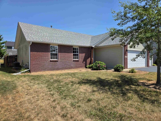 14127 Winnward, SOUTH BELOIT, Illinois 61080, 3 Bedrooms Bedrooms, ,2 BathroomsBathrooms,House,For Sale,Winnward,202604685