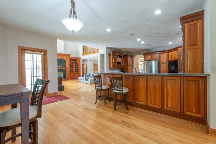 3285 Forest, FREEPORT, Illinois 61032, 4 Bedrooms Bedrooms, ,4 BathroomsBathrooms,House,For Sale,Forest,202604686
