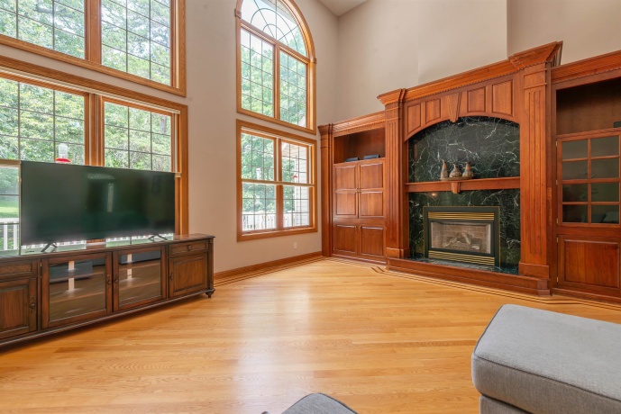 3285 Forest, FREEPORT, Illinois 61032, 4 Bedrooms Bedrooms, ,4 BathroomsBathrooms,House,For Sale,Forest,202604686