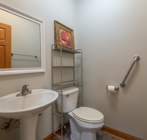 3285 Forest, FREEPORT, Illinois 61032, 4 Bedrooms Bedrooms, ,4 BathroomsBathrooms,House,For Sale,Forest,202604686