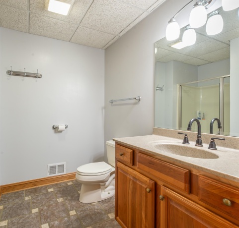 3285 Forest, FREEPORT, Illinois 61032, 4 Bedrooms Bedrooms, ,4 BathroomsBathrooms,House,For Sale,Forest,202604686