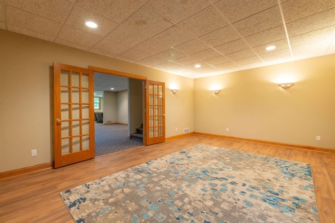 3285 Forest, FREEPORT, Illinois 61032, 4 Bedrooms Bedrooms, ,4 BathroomsBathrooms,House,For Sale,Forest,202604686