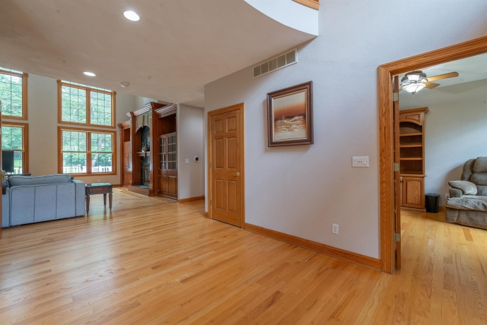 3285 Forest, FREEPORT, Illinois 61032, 4 Bedrooms Bedrooms, ,4 BathroomsBathrooms,House,For Sale,Forest,202604686