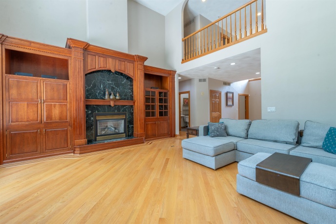 3285 Forest, FREEPORT, Illinois 61032, 4 Bedrooms Bedrooms, ,4 BathroomsBathrooms,House,For Sale,Forest,202604686