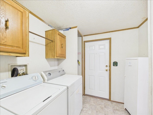 933 Micole, BELVIDERE, Illinois 61008, 3 Bedrooms Bedrooms, ,2 BathroomsBathrooms,House,For Sale,Micole,202604691