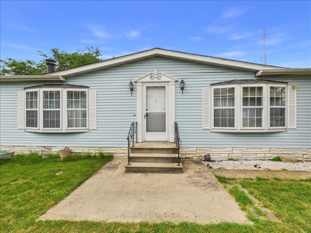 933 Micole, BELVIDERE, Illinois 61008, 3 Bedrooms Bedrooms, ,2 BathroomsBathrooms,House,For Sale,Micole,202604691
