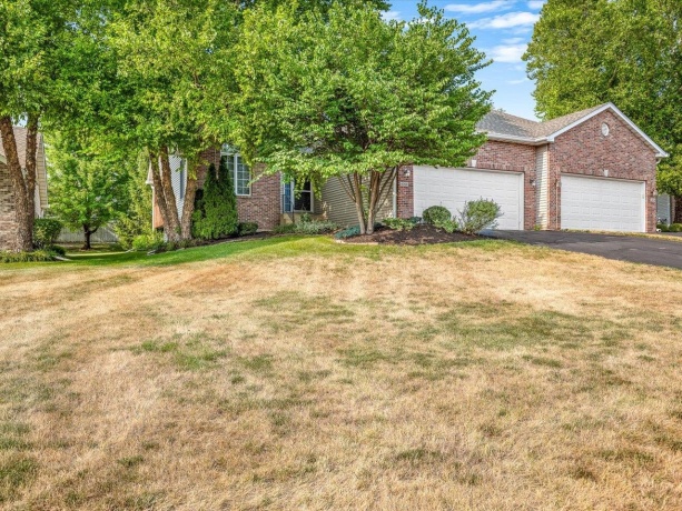 4056 Pepper, ROCKFORD, Illinois 61114, 2 Bedrooms Bedrooms, ,2 BathroomsBathrooms,Condominium,For Sale,Pepper,202604690