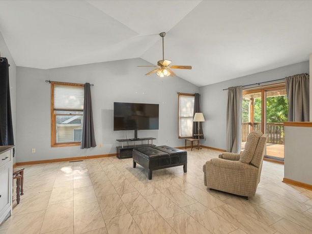 4056 Pepper, ROCKFORD, Illinois 61114, 2 Bedrooms Bedrooms, ,2 BathroomsBathrooms,Condominium,For Sale,Pepper,202604690