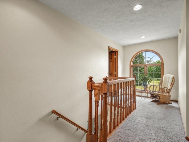 8647 Oakwood Glen, ROCKFORD, Illinois 61108, 4 Bedrooms Bedrooms, ,2 BathroomsBathrooms,House,For Sale,Oakwood Glen,202604692