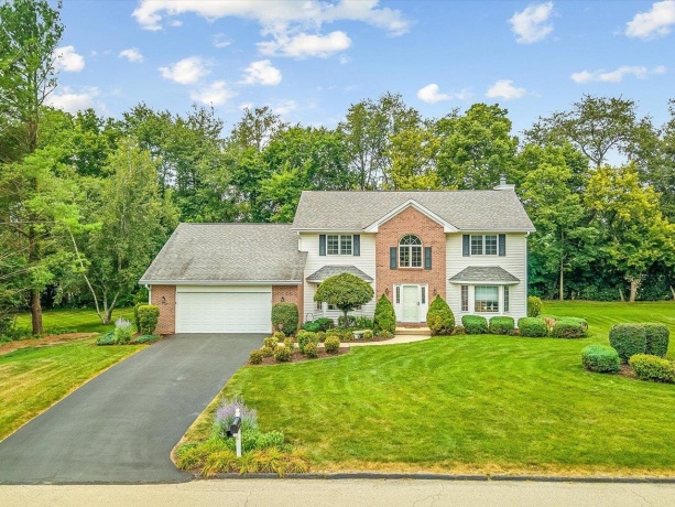 8647 Oakwood Glen, ROCKFORD, Illinois 61108, 4 Bedrooms Bedrooms, ,2 BathroomsBathrooms,House,For Sale,Oakwood Glen,202604692