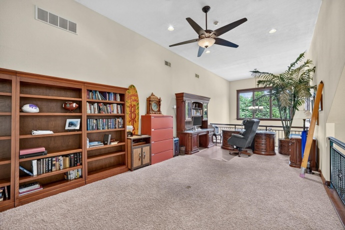 6871 Montague, ROCKFORD, Illinois 61102, 4 Bedrooms Bedrooms, ,4 BathroomsBathrooms,House,For Sale,Montague,202604696