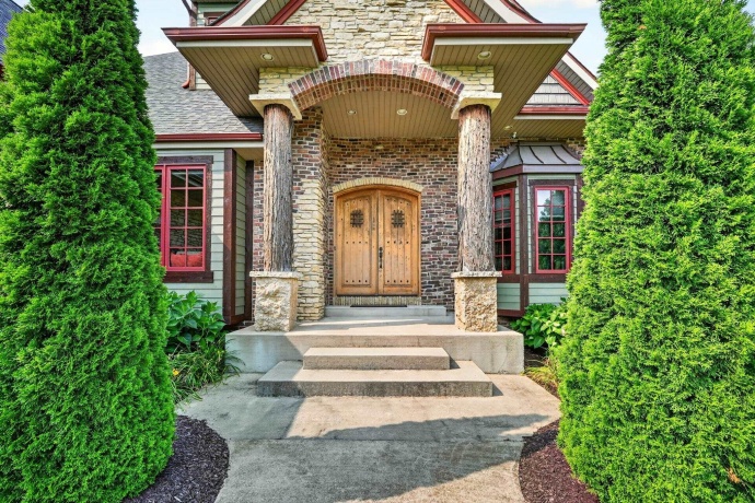 6871 Montague, ROCKFORD, Illinois 61102, 4 Bedrooms Bedrooms, ,4 BathroomsBathrooms,House,For Sale,Montague,202604696