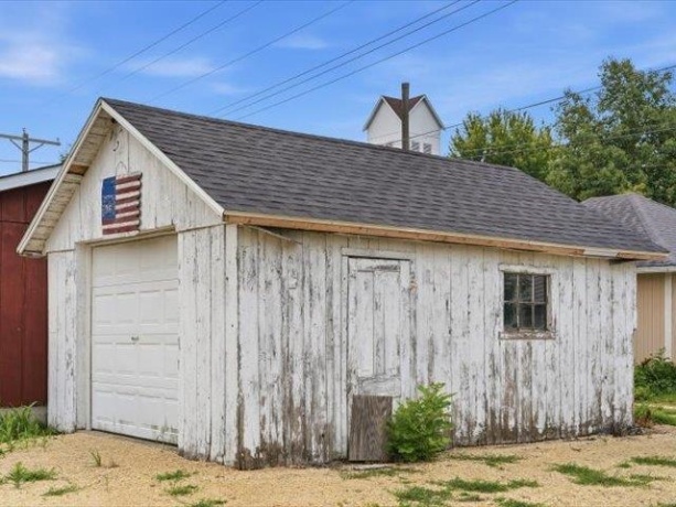 322 Carrol, LANARK, Illinois 61046, 4 Bedrooms Bedrooms, ,2 BathroomsBathrooms,House,For Sale,Carrol,202604697
