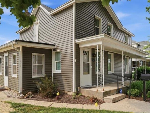 322 Carrol, LANARK, Illinois 61046, 4 Bedrooms Bedrooms, ,2 BathroomsBathrooms,House,For Sale,Carrol,202604697