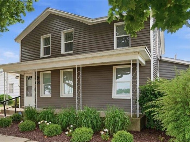 322 Carrol, LANARK, Illinois 61046, 4 Bedrooms Bedrooms, ,2 BathroomsBathrooms,House,For Sale,Carrol,202604697