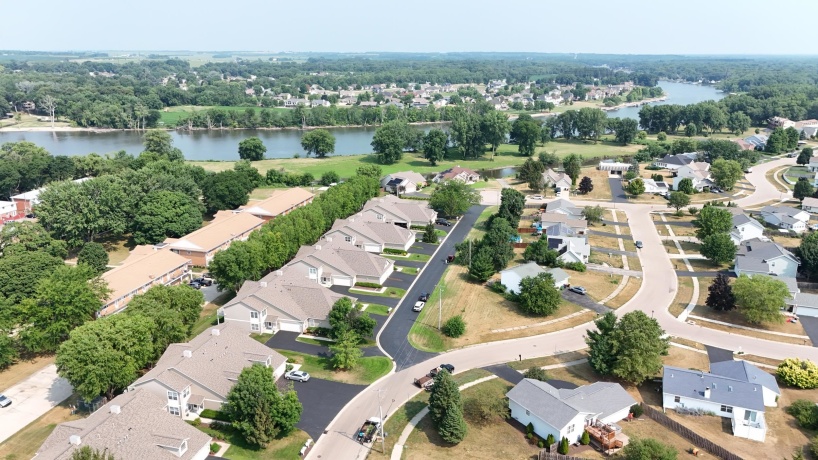 8622 Victory, MACHESNEY PARK, Illinois 61115, 2 Bedrooms Bedrooms, ,2 BathroomsBathrooms,Condominium,For Sale,Victory,202604702