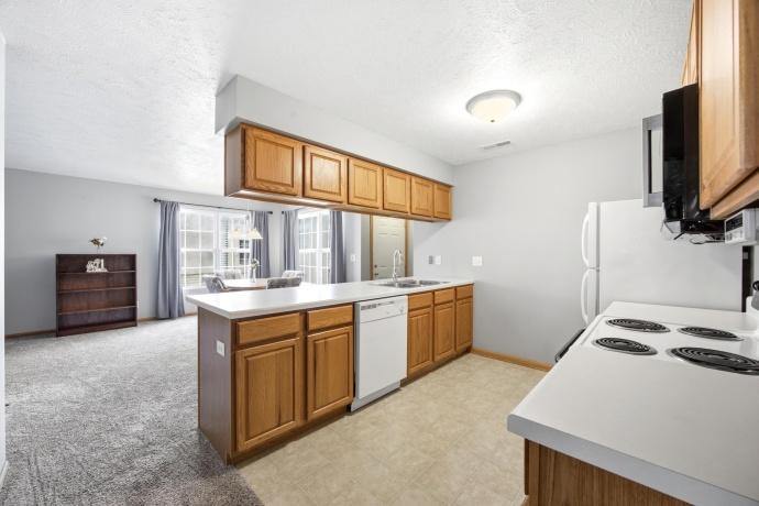 8622 Victory, MACHESNEY PARK, Illinois 61115, 2 Bedrooms Bedrooms, ,2 BathroomsBathrooms,Condominium,For Sale,Victory,202604702