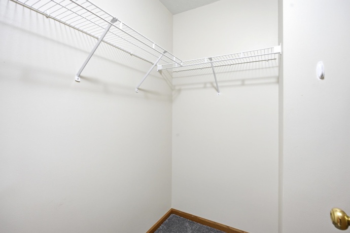 8622 Victory, MACHESNEY PARK, Illinois 61115, 2 Bedrooms Bedrooms, ,2 BathroomsBathrooms,Condominium,For Sale,Victory,202604702