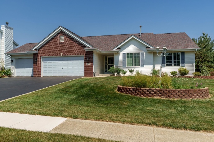 6672 Lindbloom, CHERRY VALLEY, Illinois 61016, 4 Bedrooms Bedrooms, ,3 BathroomsBathrooms,House,For Sale,Lindbloom,202604699