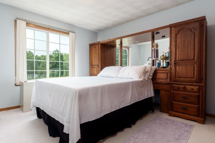 6672 Lindbloom, CHERRY VALLEY, Illinois 61016, 4 Bedrooms Bedrooms, ,3 BathroomsBathrooms,House,For Sale,Lindbloom,202604699