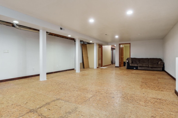 6672 Lindbloom, CHERRY VALLEY, Illinois 61016, 4 Bedrooms Bedrooms, ,3 BathroomsBathrooms,House,For Sale,Lindbloom,202604699