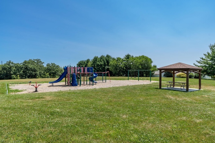 6672 Lindbloom, CHERRY VALLEY, Illinois 61016, 4 Bedrooms Bedrooms, ,3 BathroomsBathrooms,House,For Sale,Lindbloom,202604699