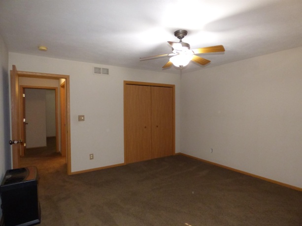 729 Meadow Ridge, LENA, Illinois 61048, 2 Bedrooms Bedrooms, ,1 BathroomBathrooms,House,For Sale,Meadow Ridge,202604703