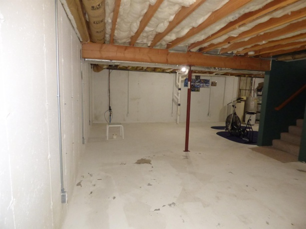 729 Meadow Ridge, LENA, Illinois 61048, 2 Bedrooms Bedrooms, ,1 BathroomBathrooms,House,For Sale,Meadow Ridge,202604703