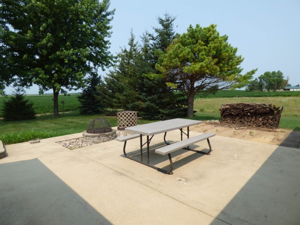 729 Meadow Ridge, LENA, Illinois 61048, 2 Bedrooms Bedrooms, ,1 BathroomBathrooms,House,For Sale,Meadow Ridge,202604703