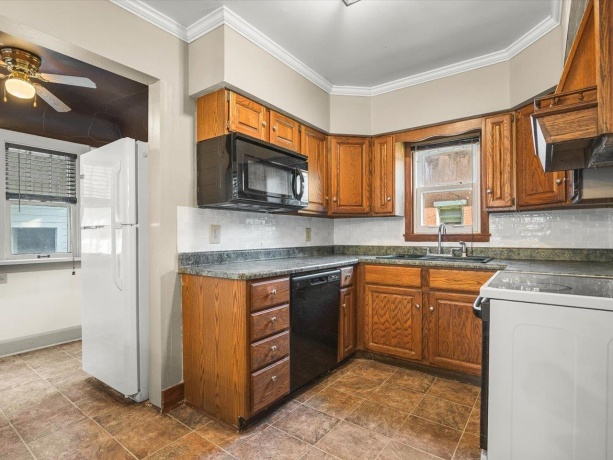 116 Jefferson, AMBOY, Illinois 61310, 3 Bedrooms Bedrooms, ,1 BathroomBathrooms,House,For Sale,Jefferson,202604704